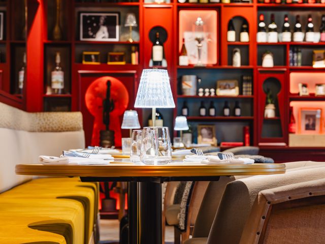 BRASSERIE JANJAN BIBLIOTHEQUE BRASSERIE JANJAN